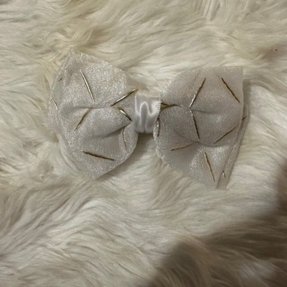 White & Gold 5" Double stacked Double Bow tie Bow 7850 handmade Boutique NWT